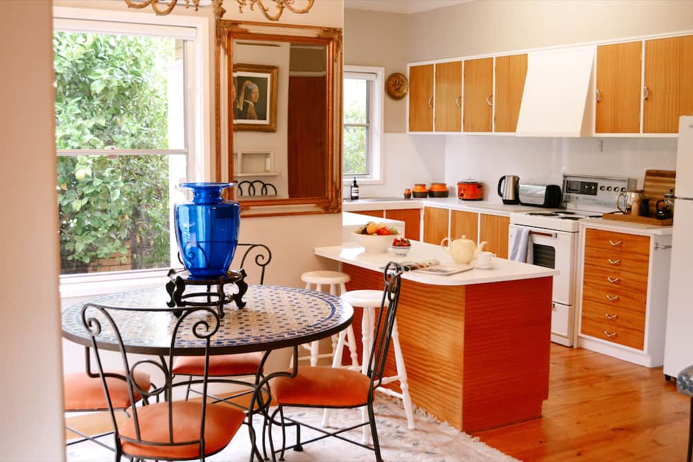 Photo of Kitchen in Sea Lake