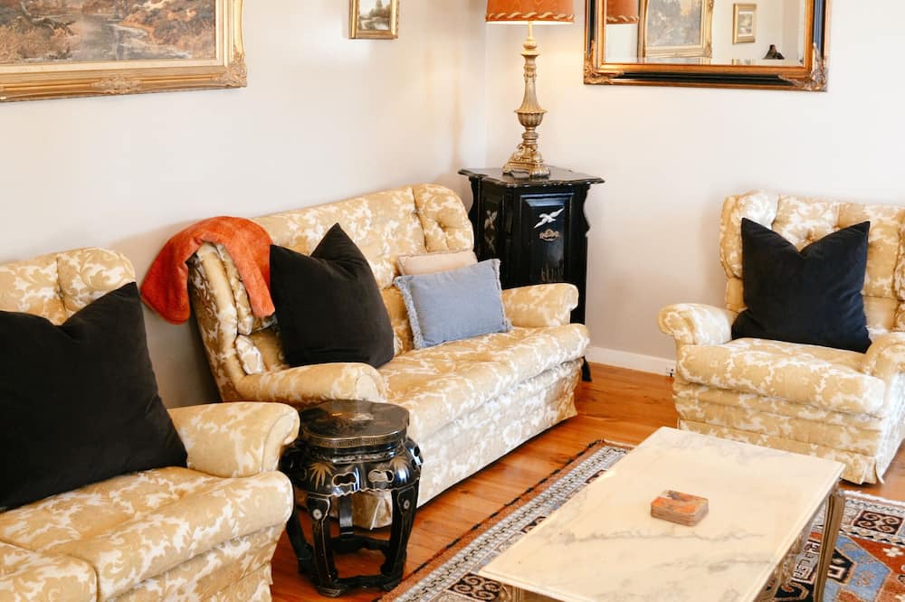 Photo of Livingroom in Sea Lake