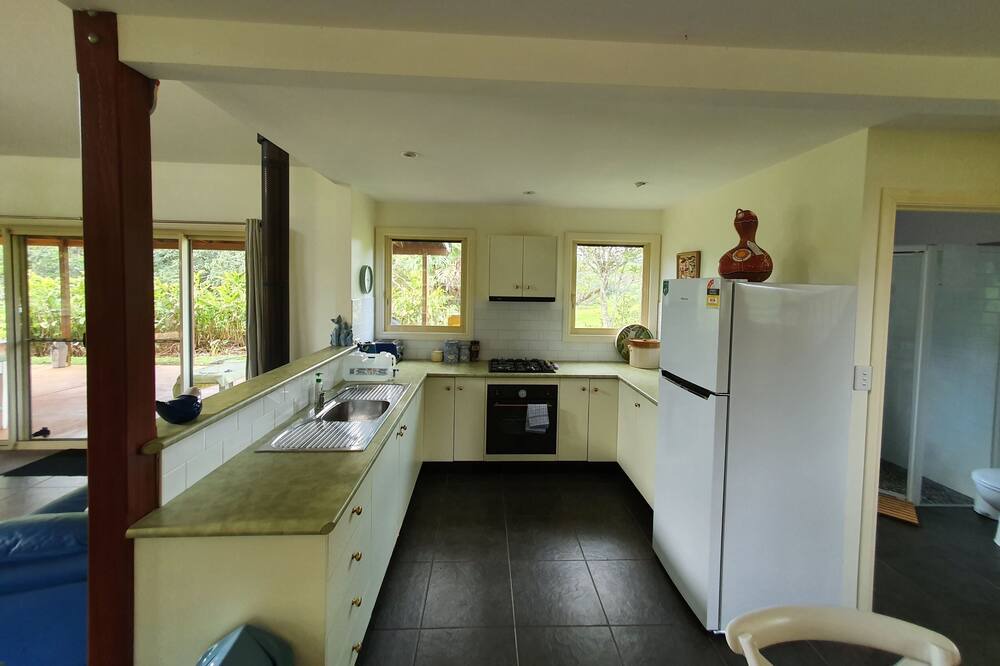 Photo of Kitchen in Lillian Rock