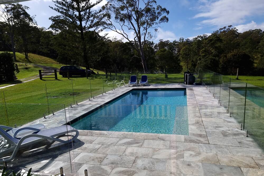 Photo of Outdoor in Lillian Rock