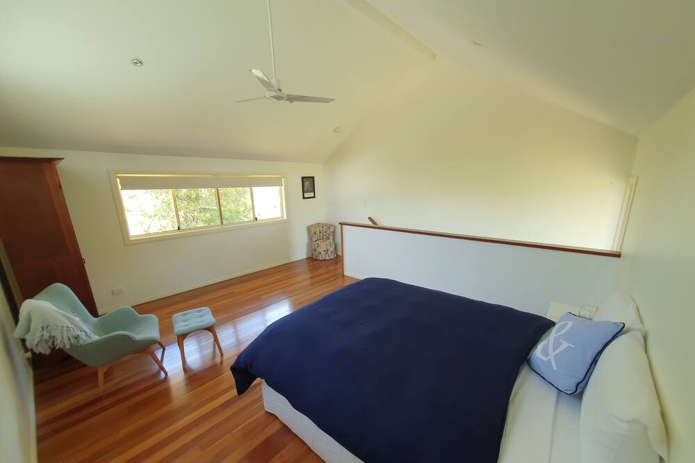 Photo of Bedroom in Lillian Rock