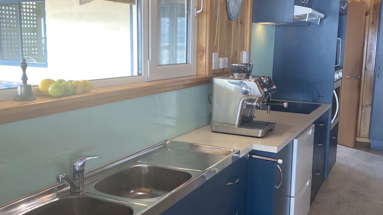Photo of Kitchen in Moonta Bay