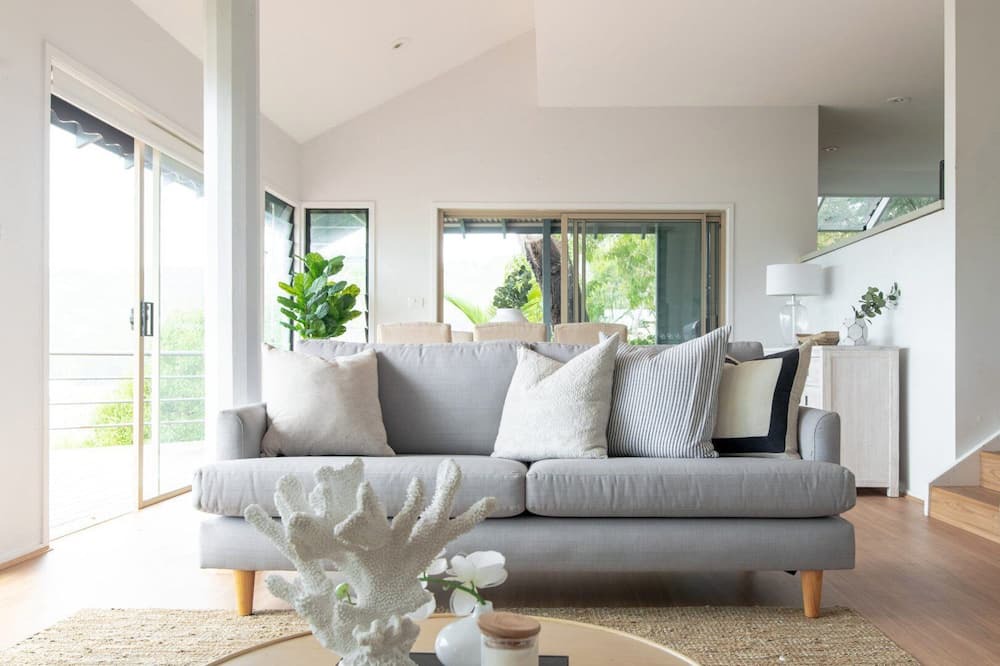 Photo of Livingroom in Pretty Beach Central Coast