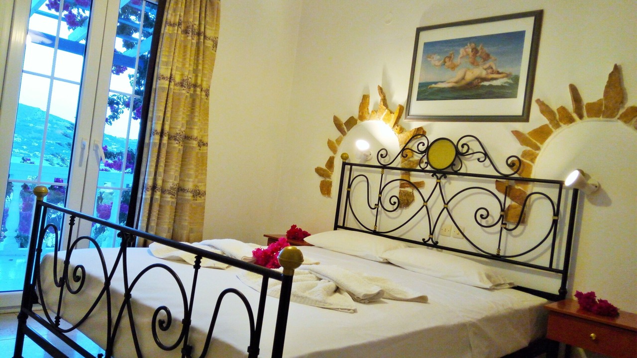 Photo of Bedroom in Alinda
