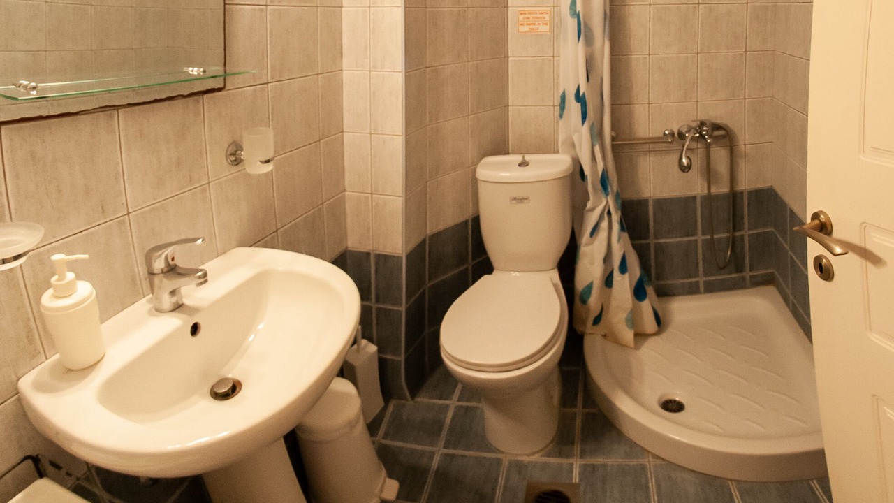 Photo of Bathroom in Frinion
