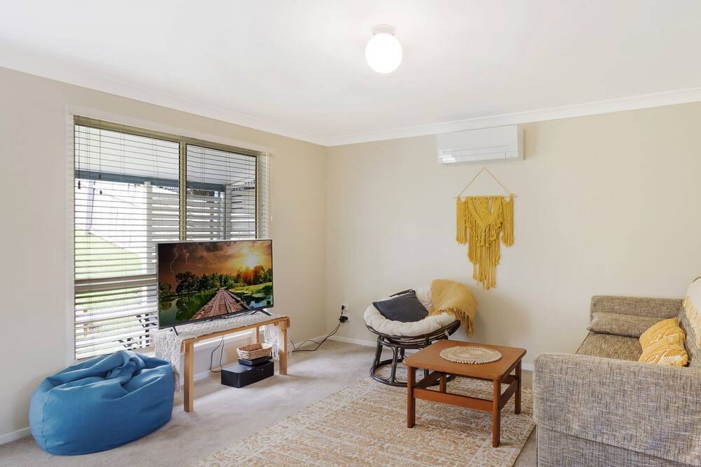Photo of Livingroom in Dalmeny