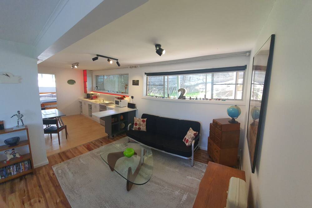 Photo of Livingroom in Bundeena
