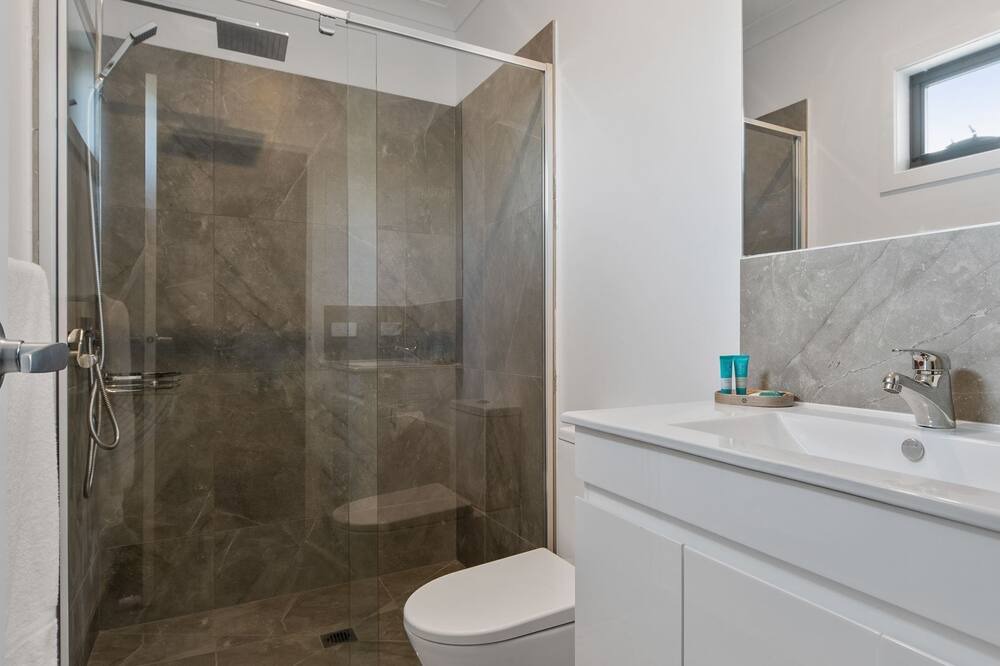 Photo of Bathroom in Rosebud