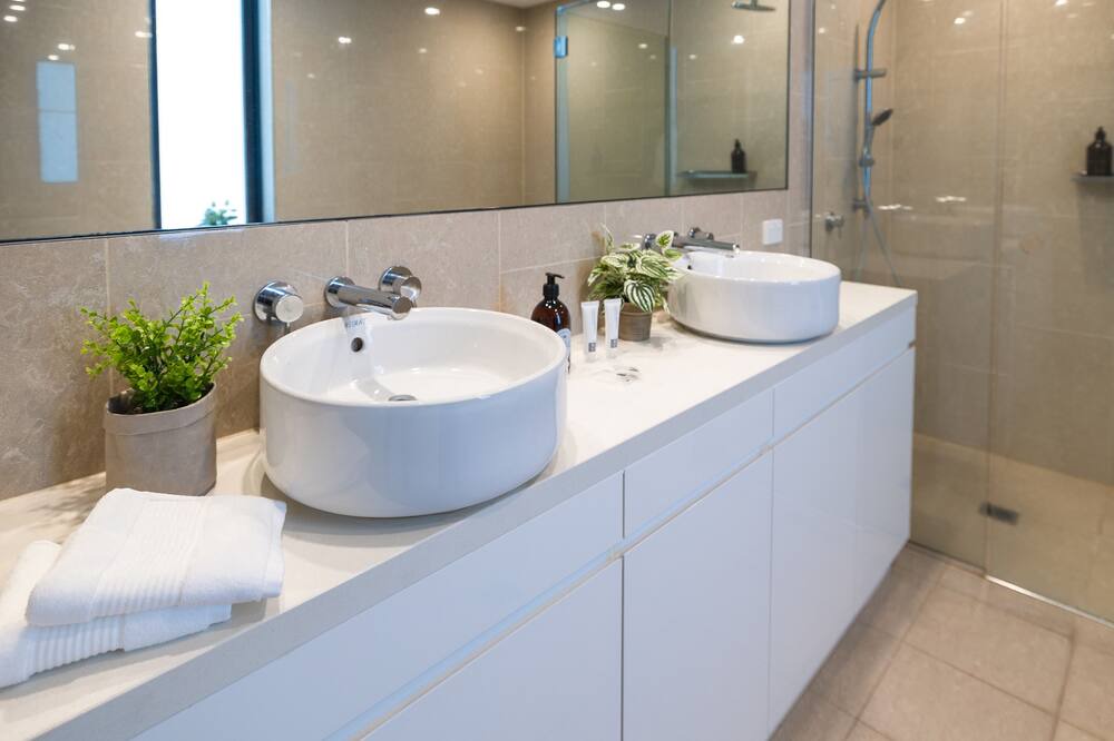 Photo of Bathroom in Turvey Park