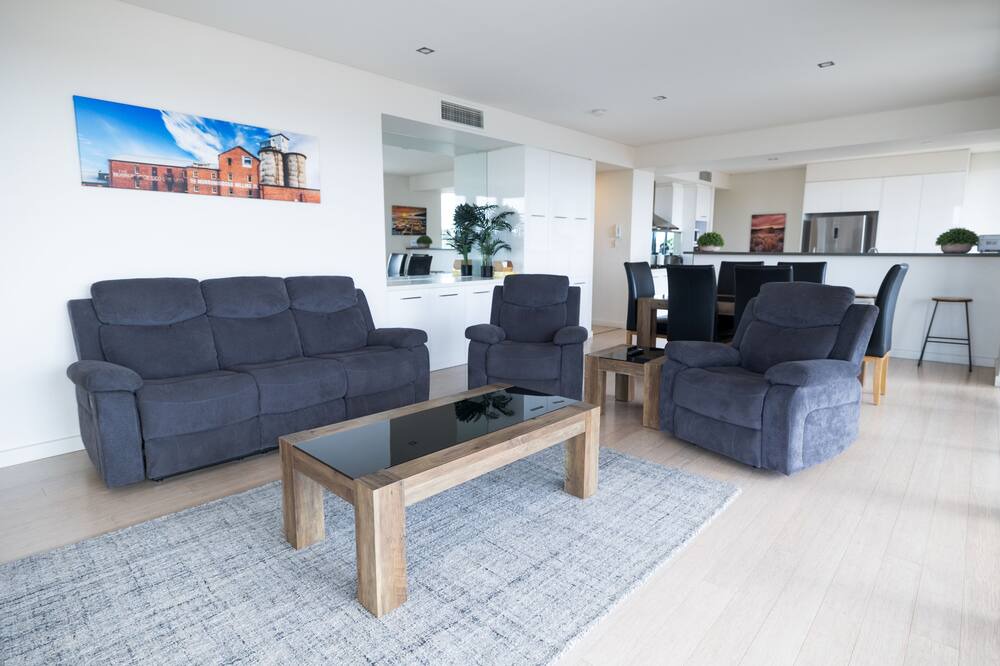 Photo of Livingroom in Turvey Park