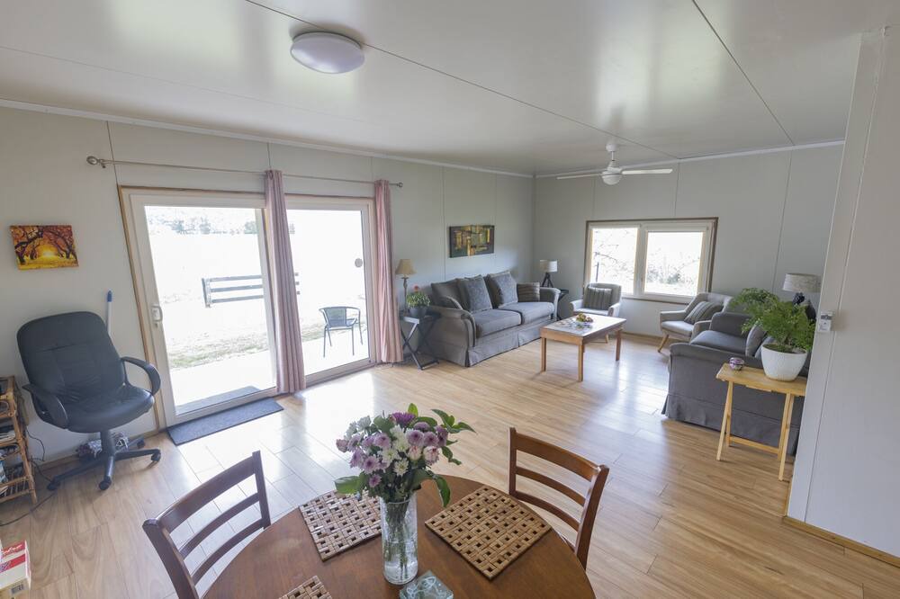 Photo of Livingroom in Eurobin