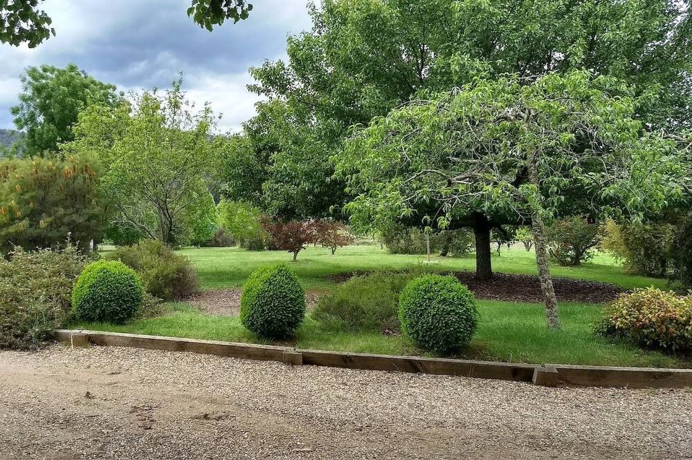Photo of Outdoor in Eurobin