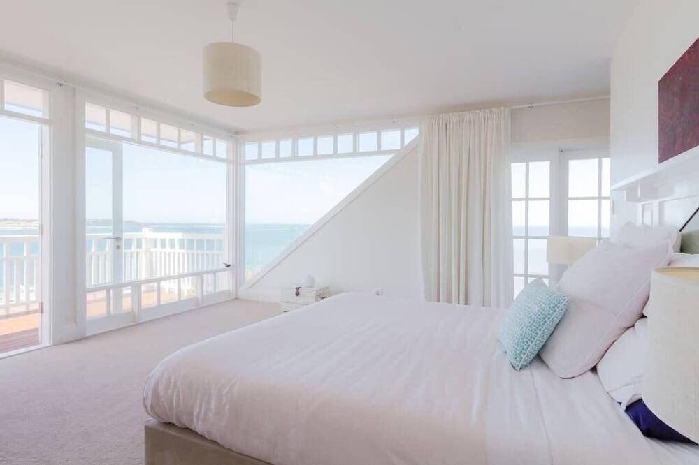 Photo of Bedroom in Dee Why