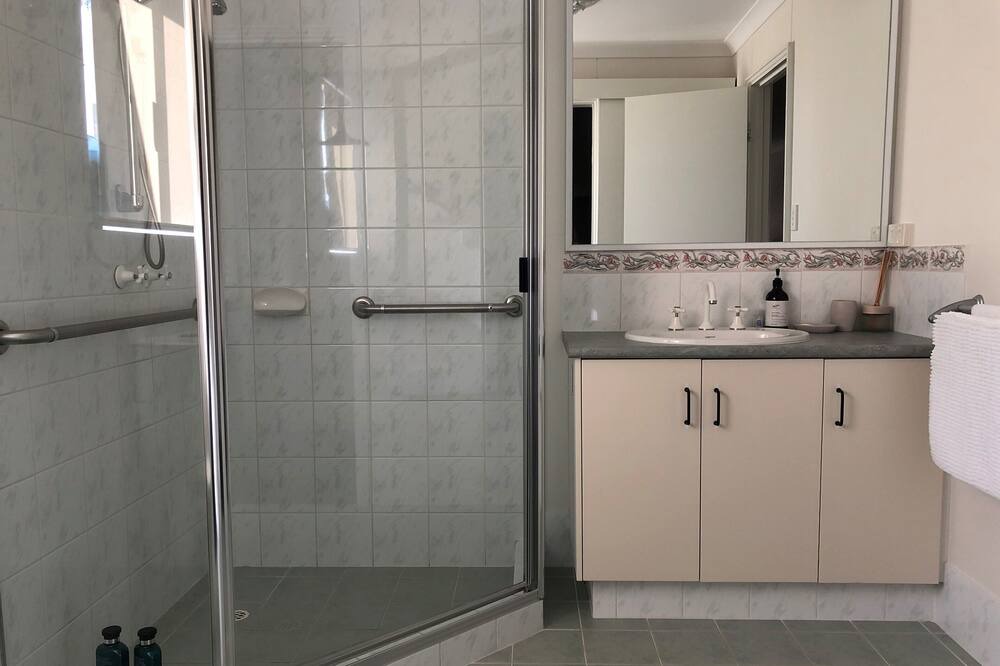Photo of Bathroom in Frankland River
