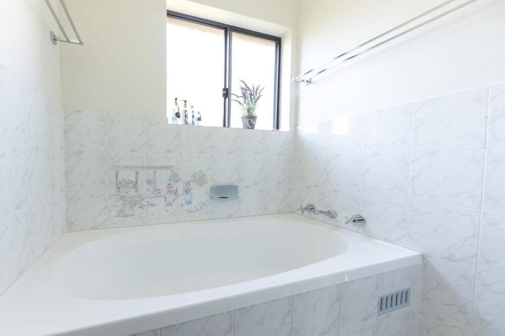 Photo of Bathroom in Forster