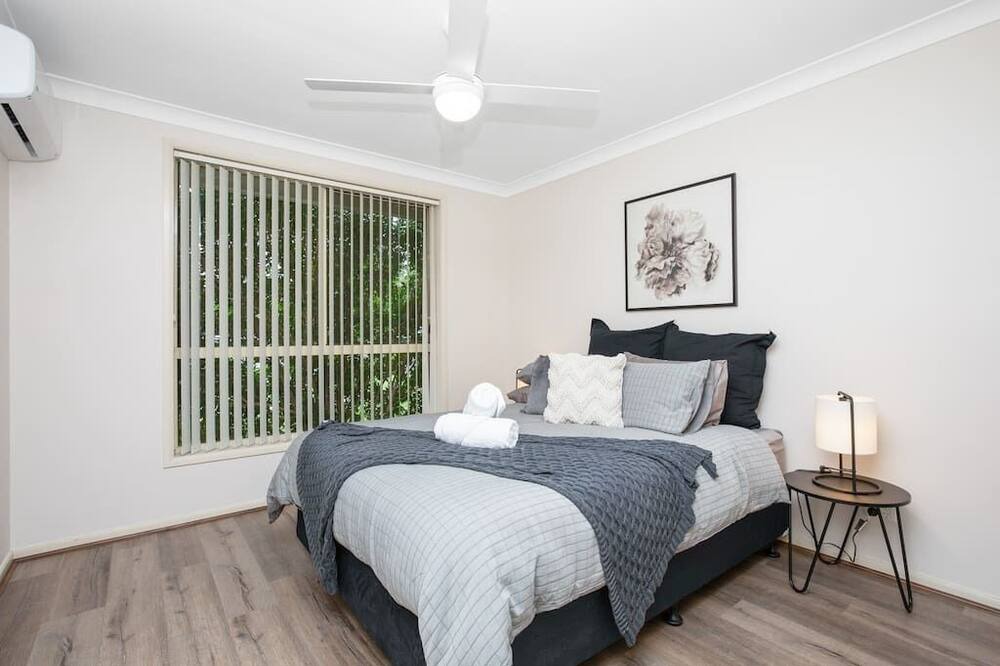 Photo of Bedroom in East Maitland