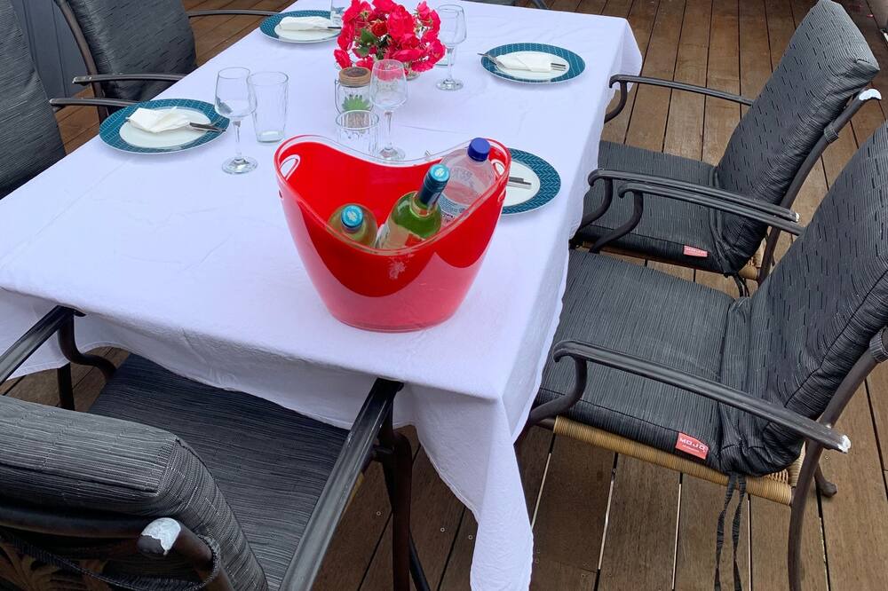 Photo of Patio Balcony in Denhams Beach