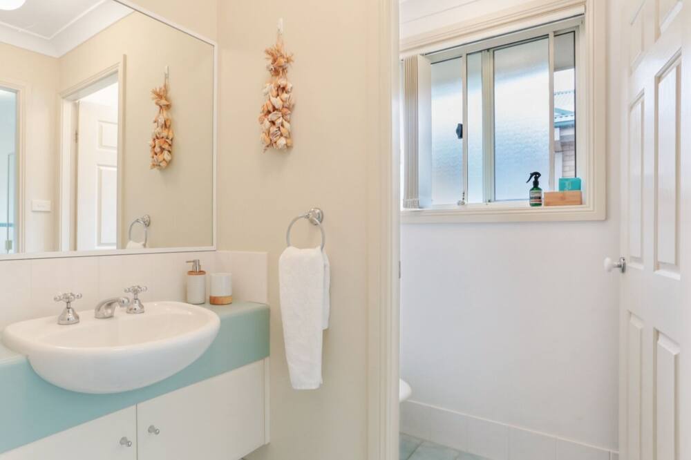 Photo of Bathroom in Hawks Nest