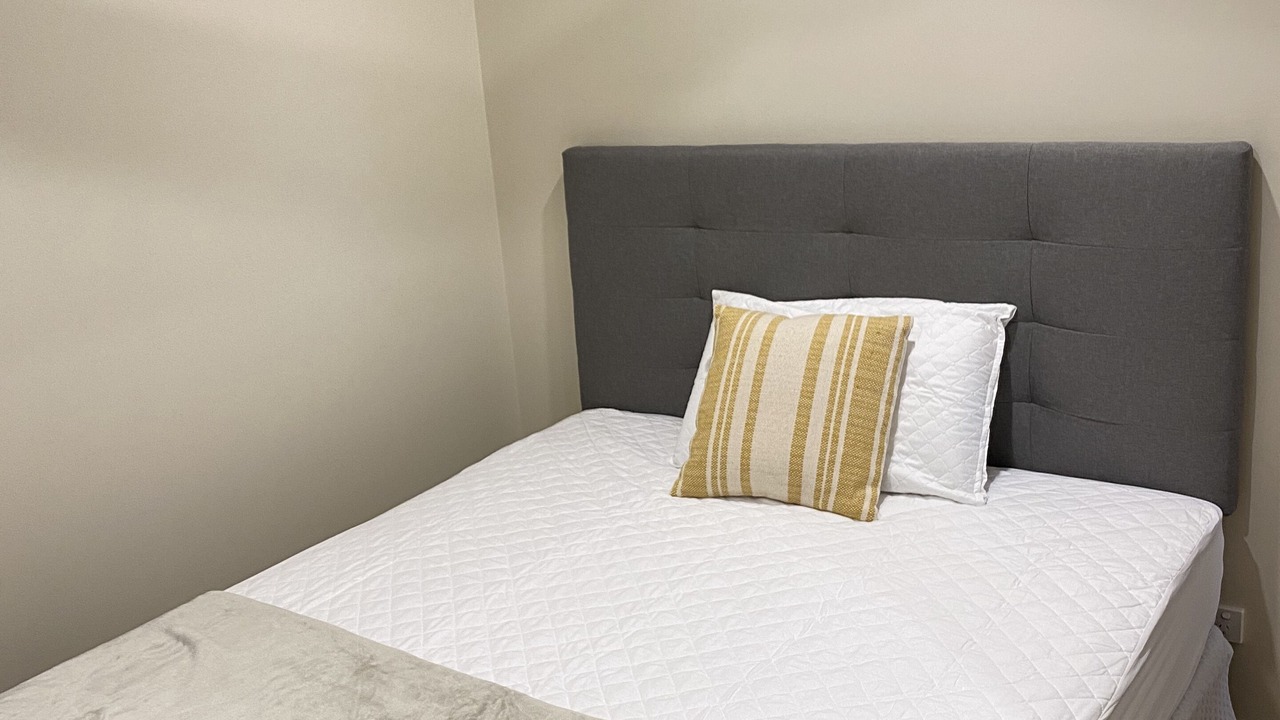 Photo of Bedroom in Woodridge