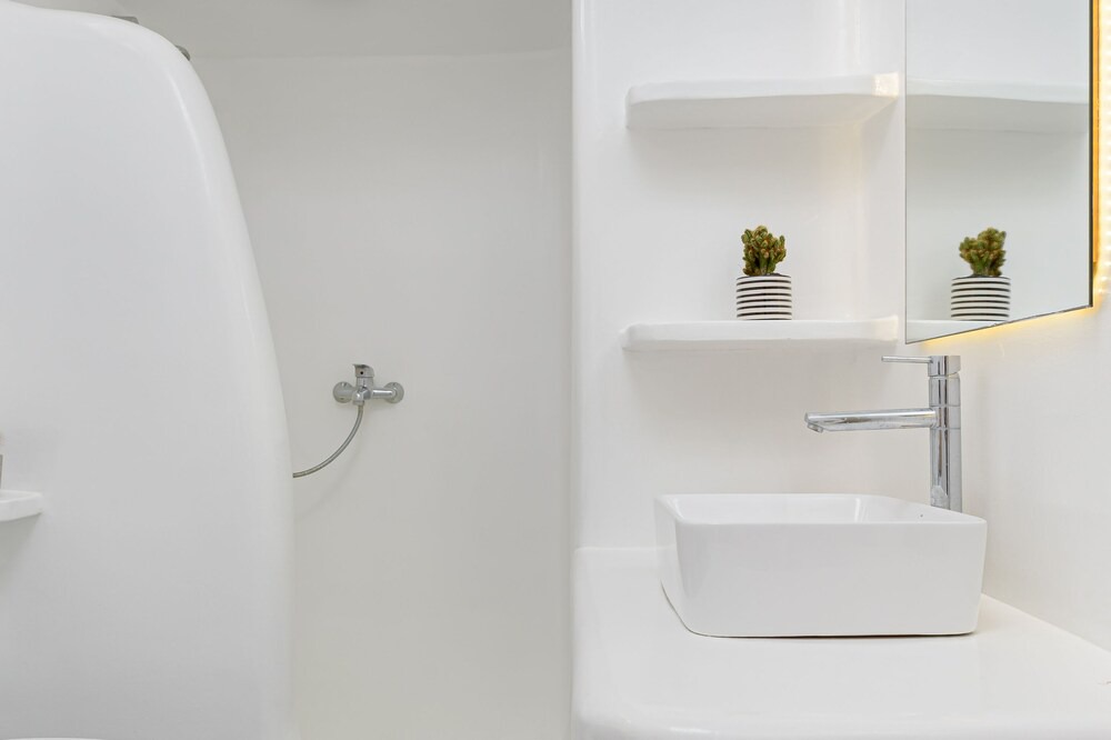 Photo of Bathroom in Klouvas