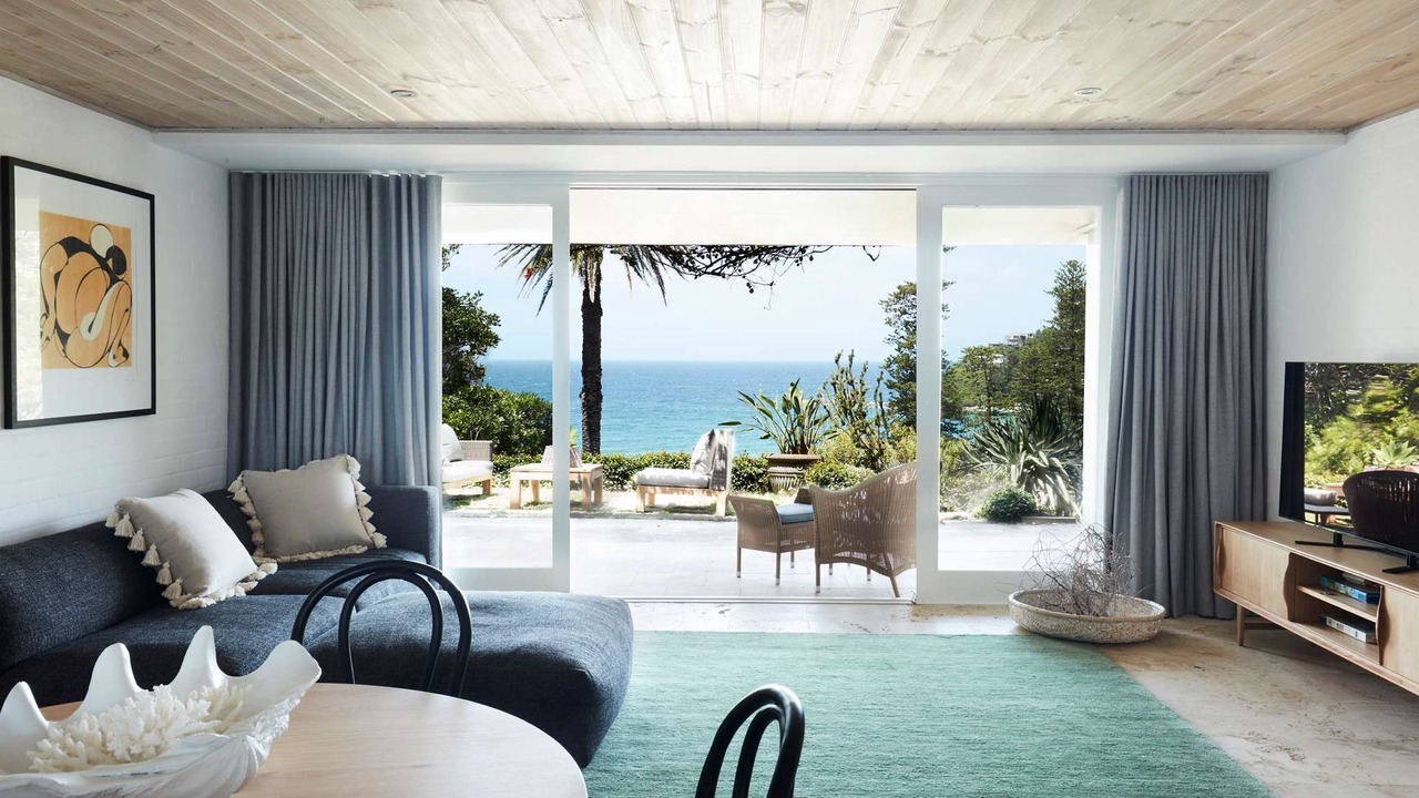 Photo of Livingroom in Palm Beach