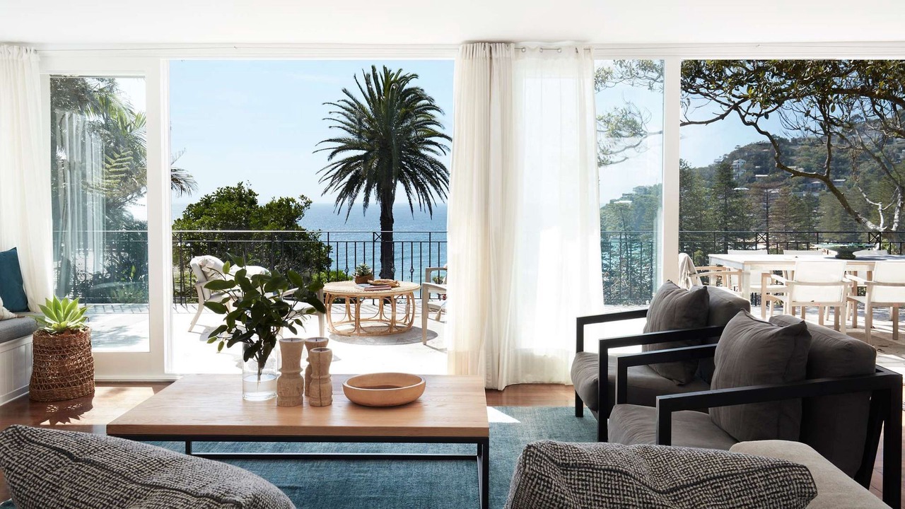 Photo of Livingroom in Palm Beach