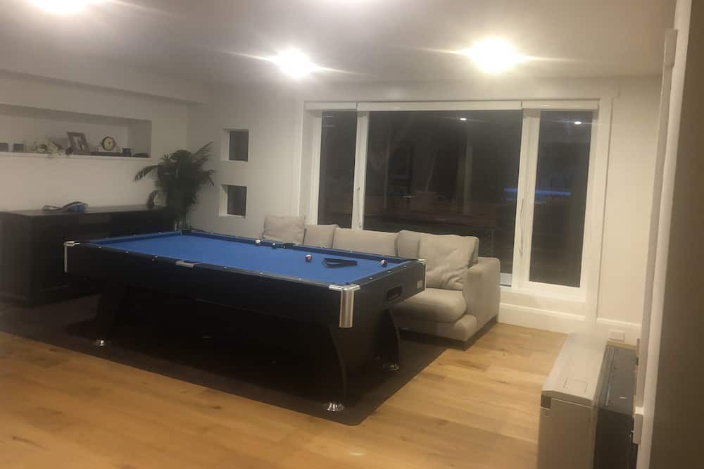 Photo of Bedroom in Kew