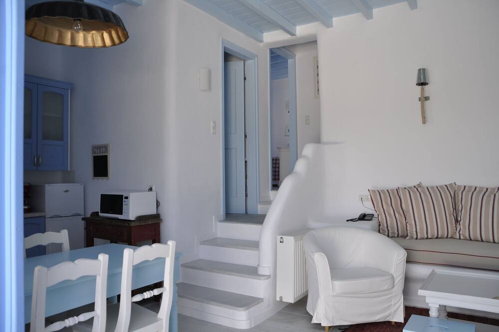 Photo of Livingroom in Vivlos