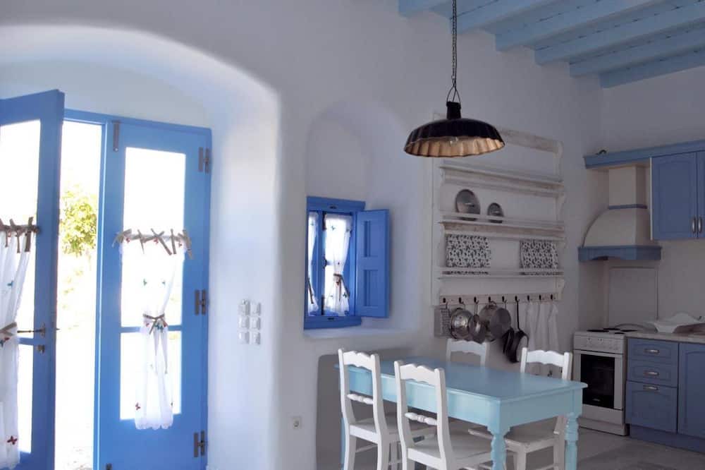 Photo of Kitchen in Vivlos