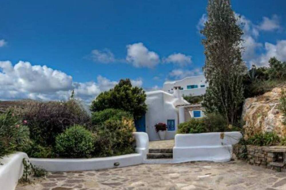 Photo of Outdoor in Vivlos