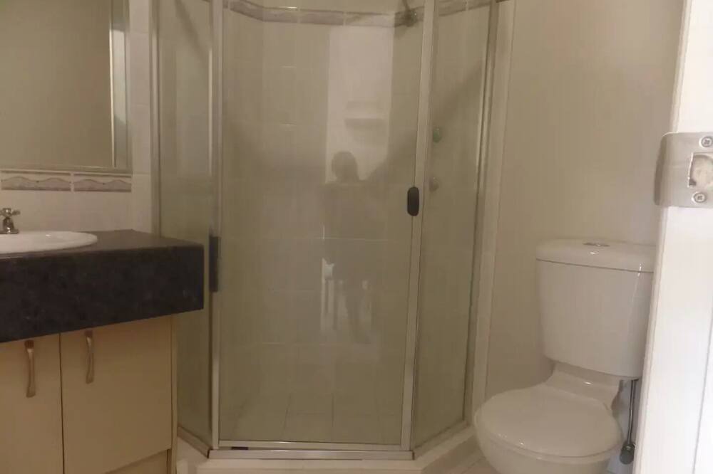 Photo of Bathroom in Highland Park