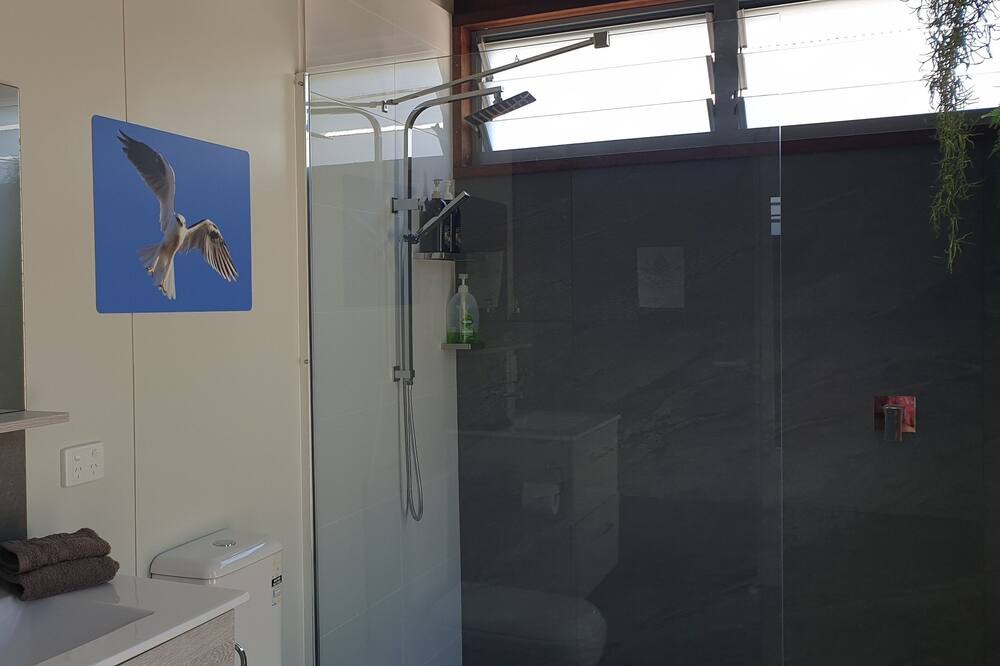 Photo of Bathroom in Woodwark