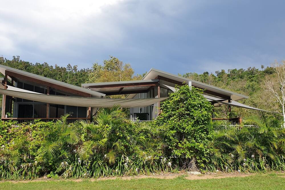 Photo of Outdoor in Woodwark