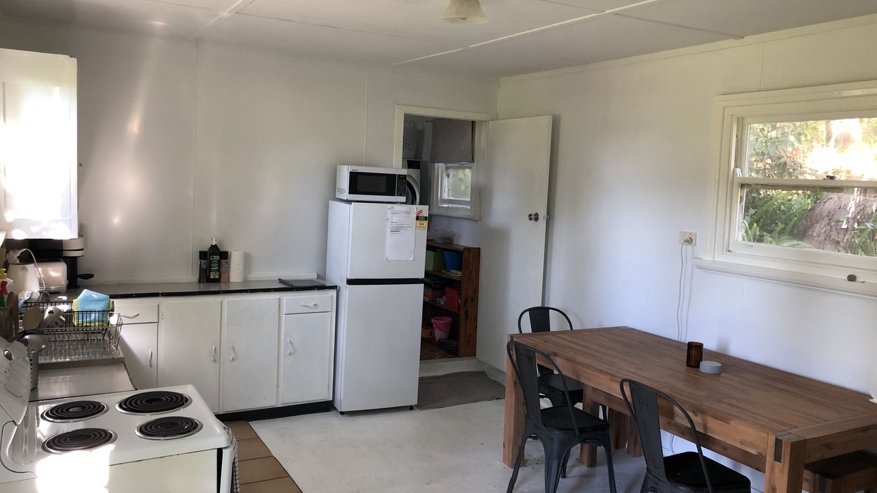 Photo of Kitchen in Macmasters Beach