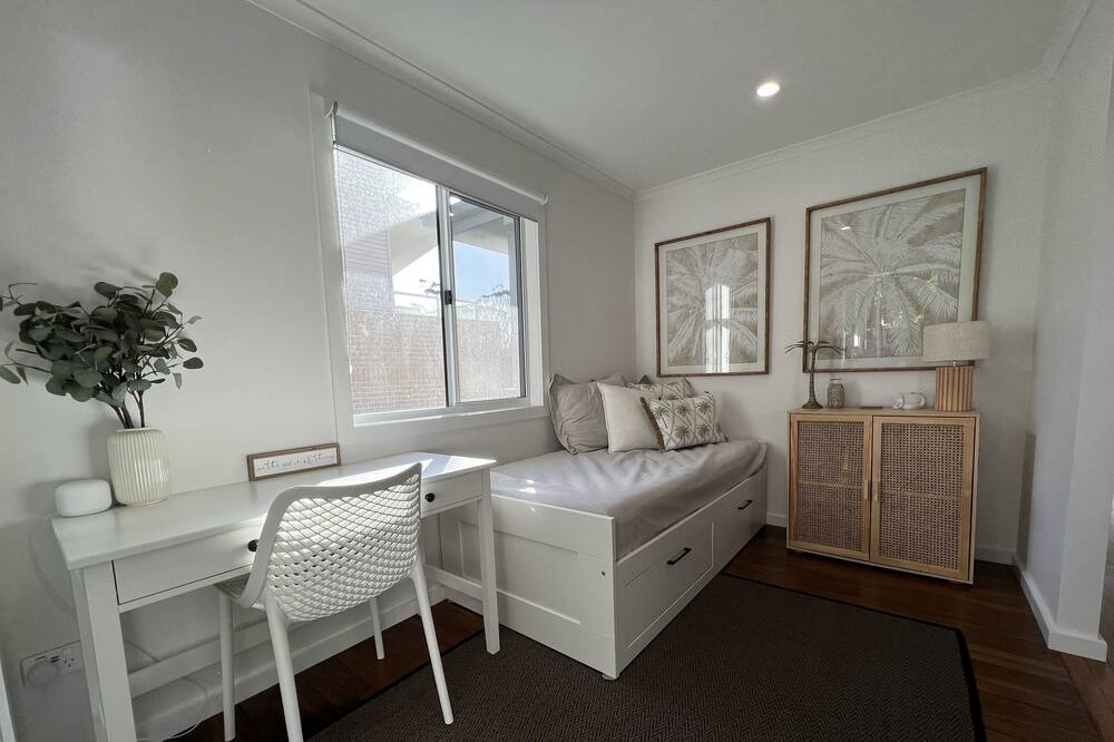 Photo of Bedroom in Bateau Bay