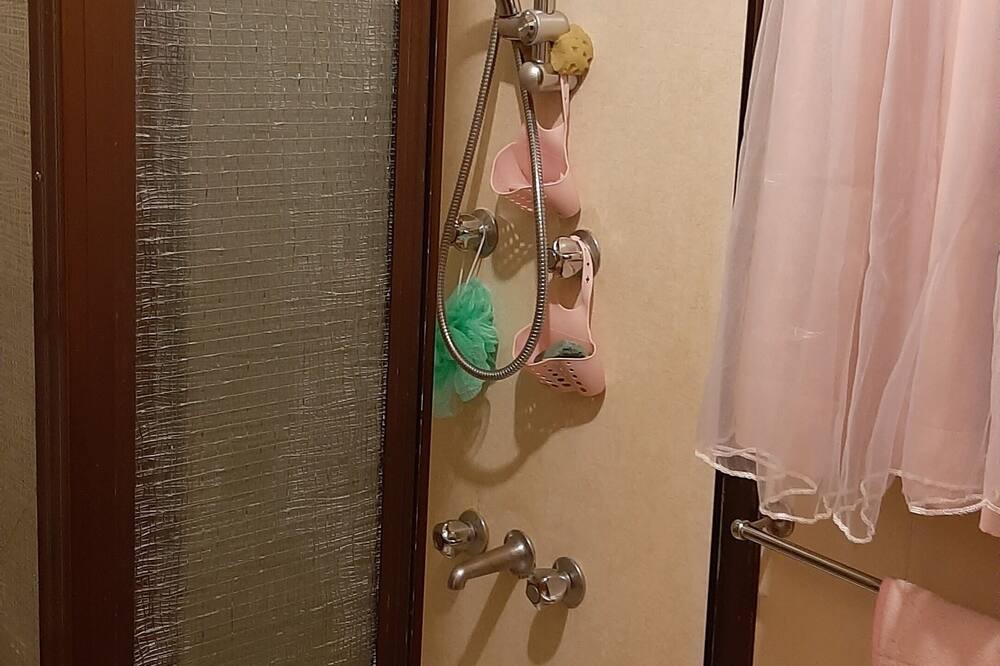 Photo of Bathroom in Mount Morgan
