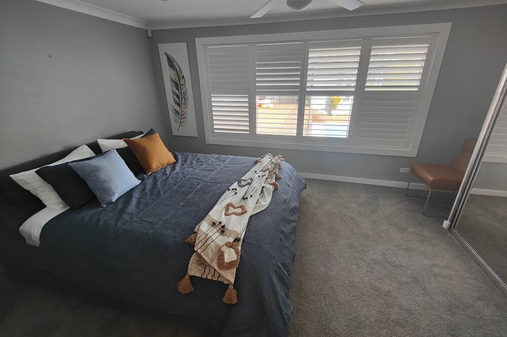 Photo of Bedroom in Grose Vale