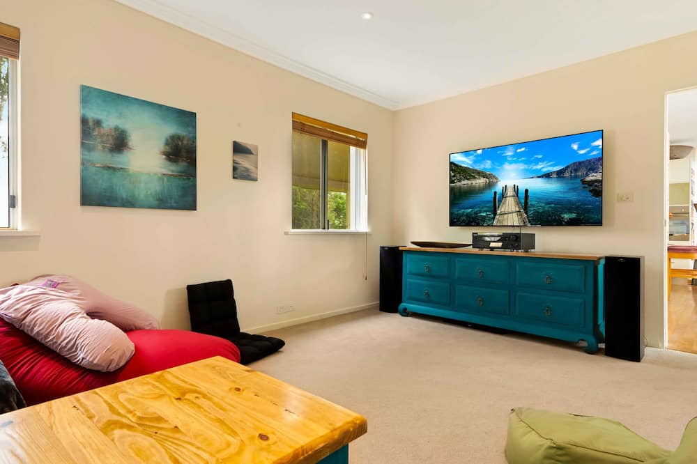 Photo of Livingroom in Coorabell
