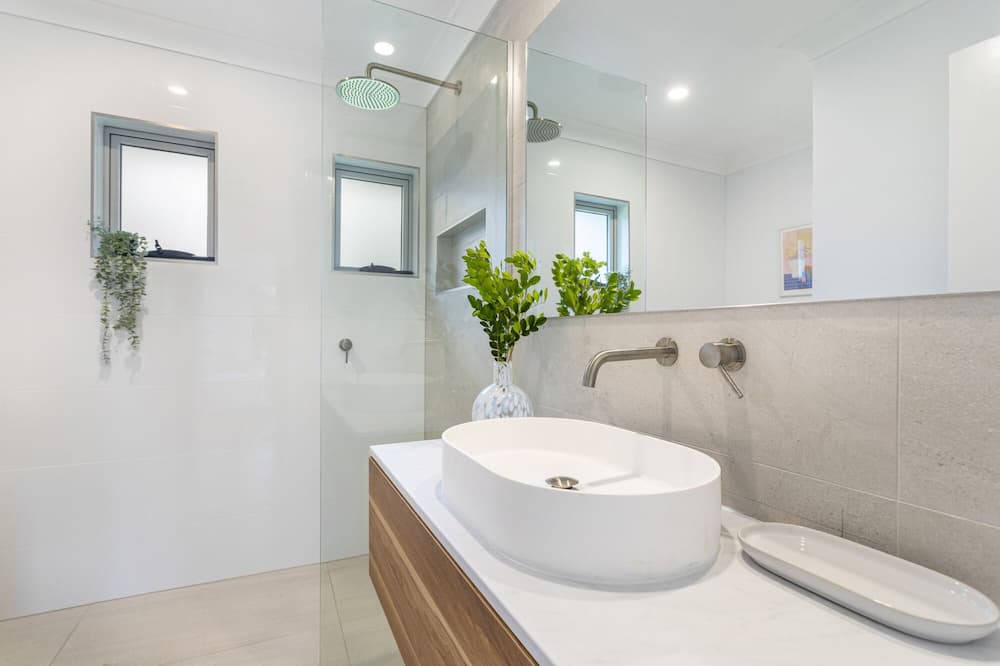 Photo of Bathroom in Golden Beach