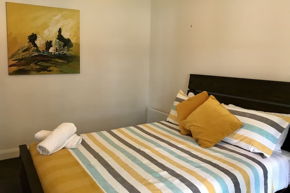 Photo of Bedroom in Buffalo