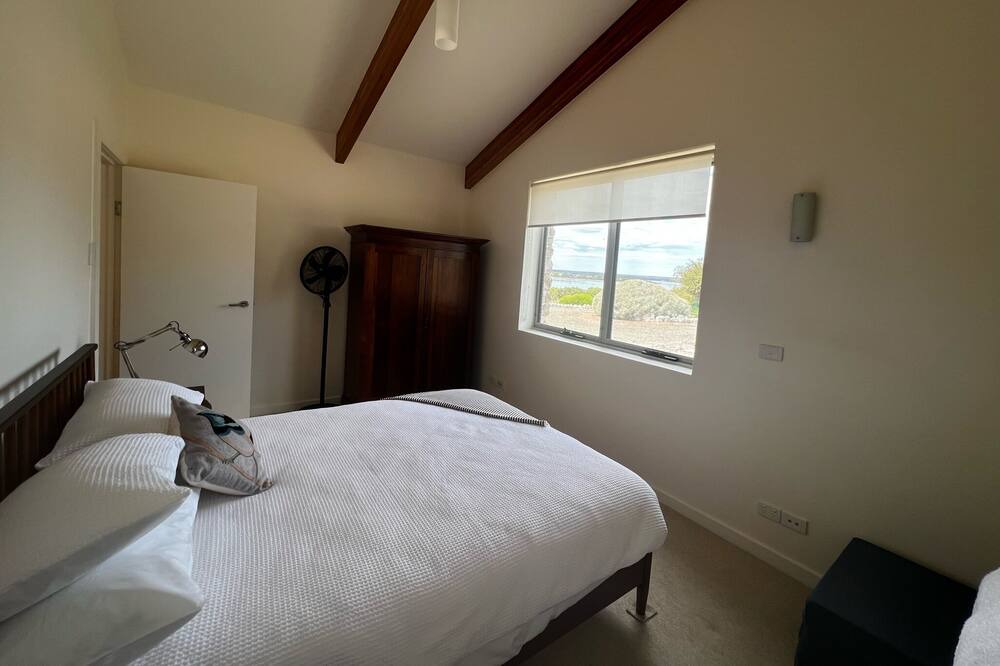 Photo of Bedroom in Pelican Lagoon