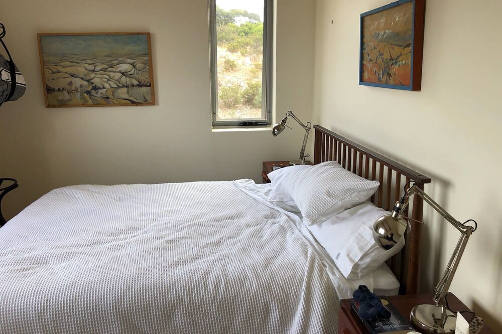 Photo of Bedroom in Pelican Lagoon