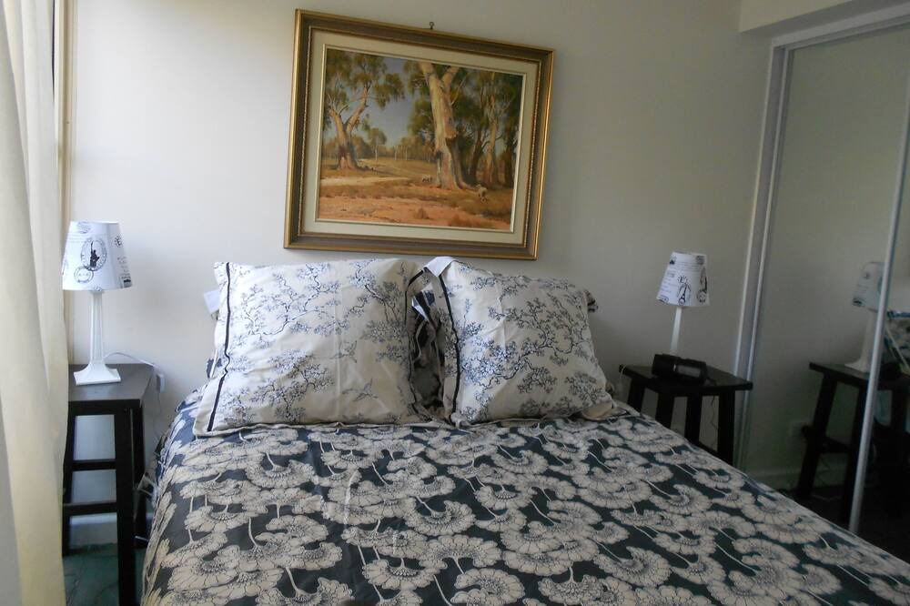 Photo of Bedroom in Freshwater