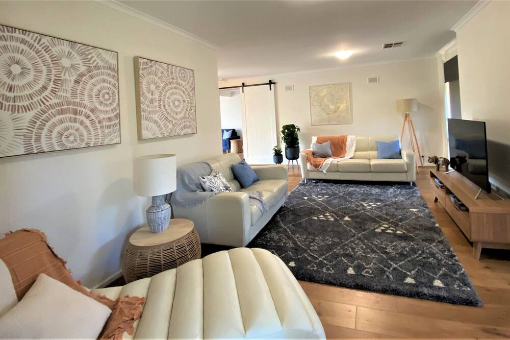Photo of Bedroom in Flagstaff Hill