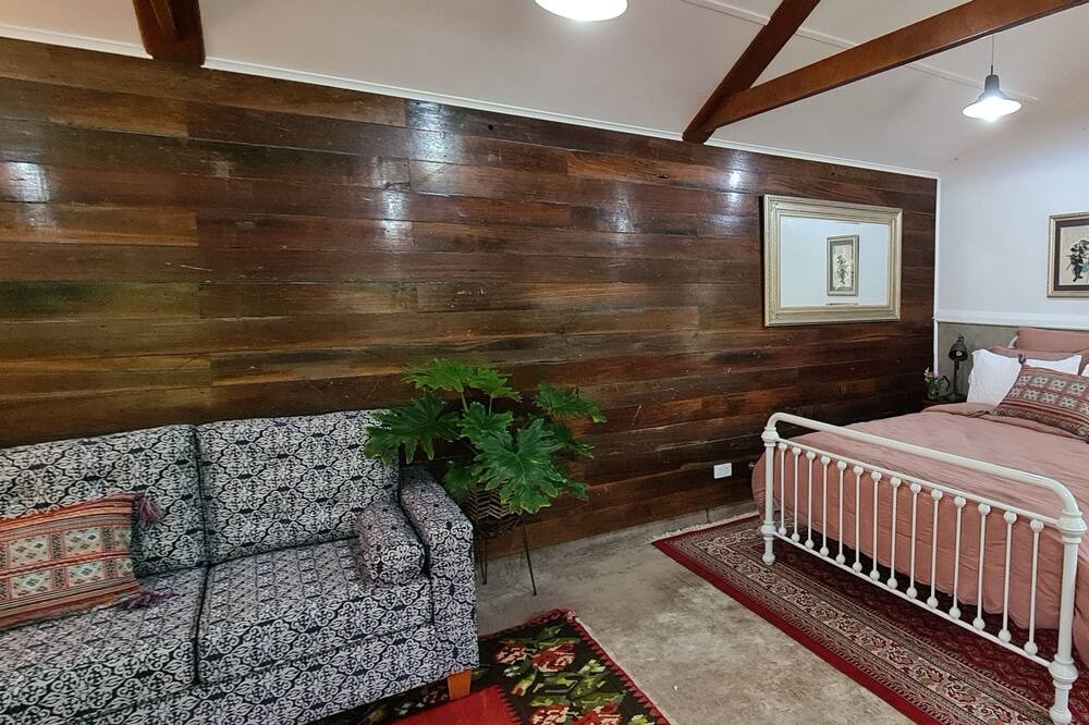 Photo of Bedroom in Rainbow Flat