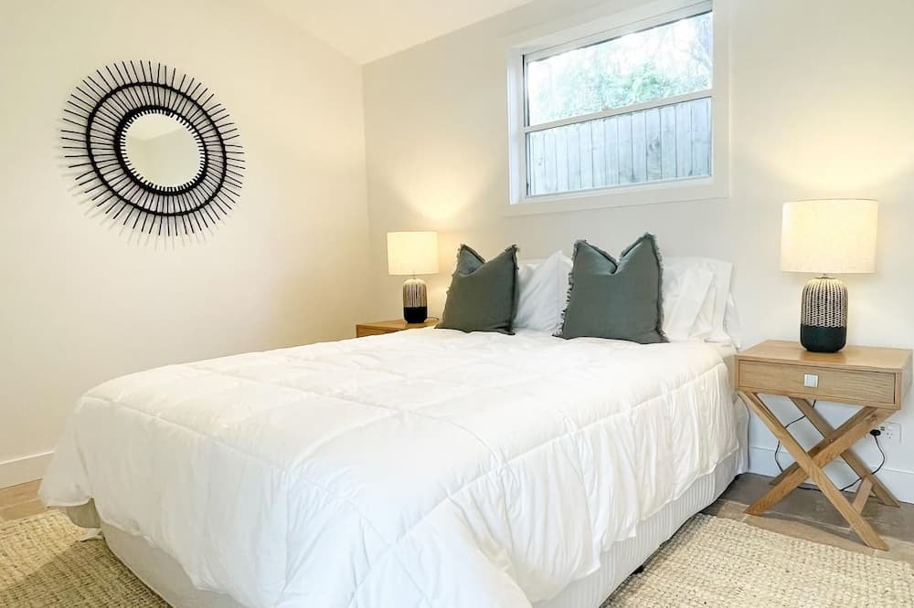 Photo of Bedroom in Bateau Bay