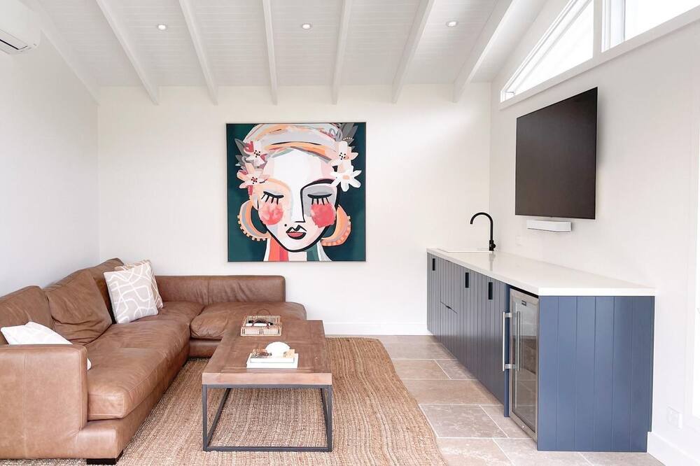 Photo of Livingroom in Bateau Bay