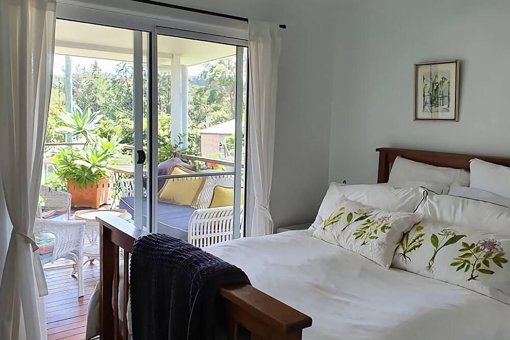 Photo of Bedroom in Tomakin