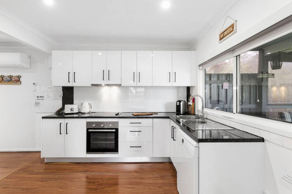 Photo of Kitchen in Batehaven