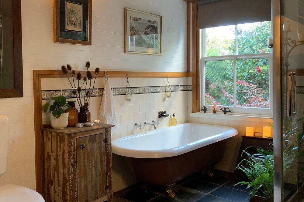 Photo of Bathroom in Bilpin